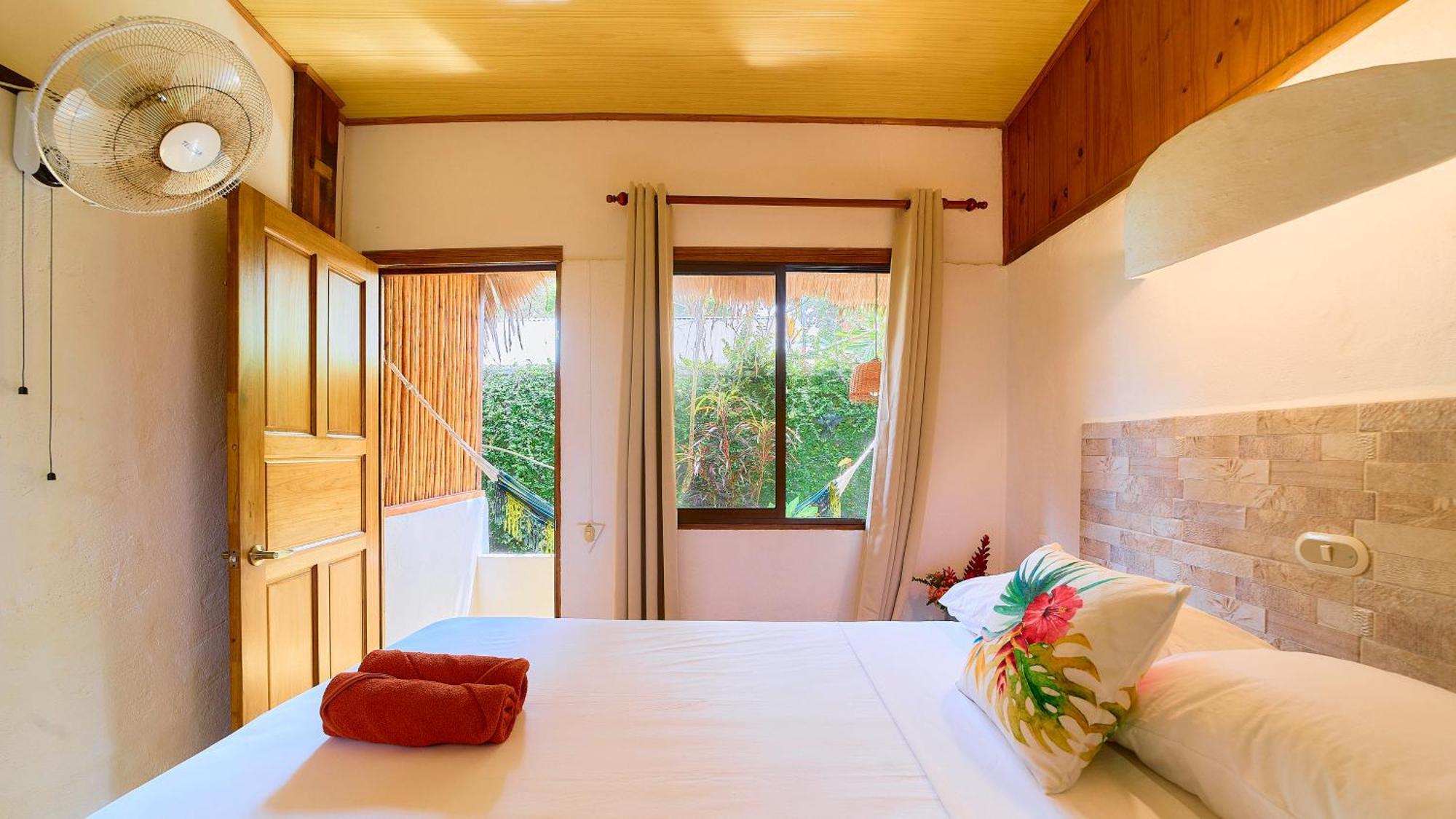 Cabinas Montesol Puerto Viejo de Talamanca Kültér fotó