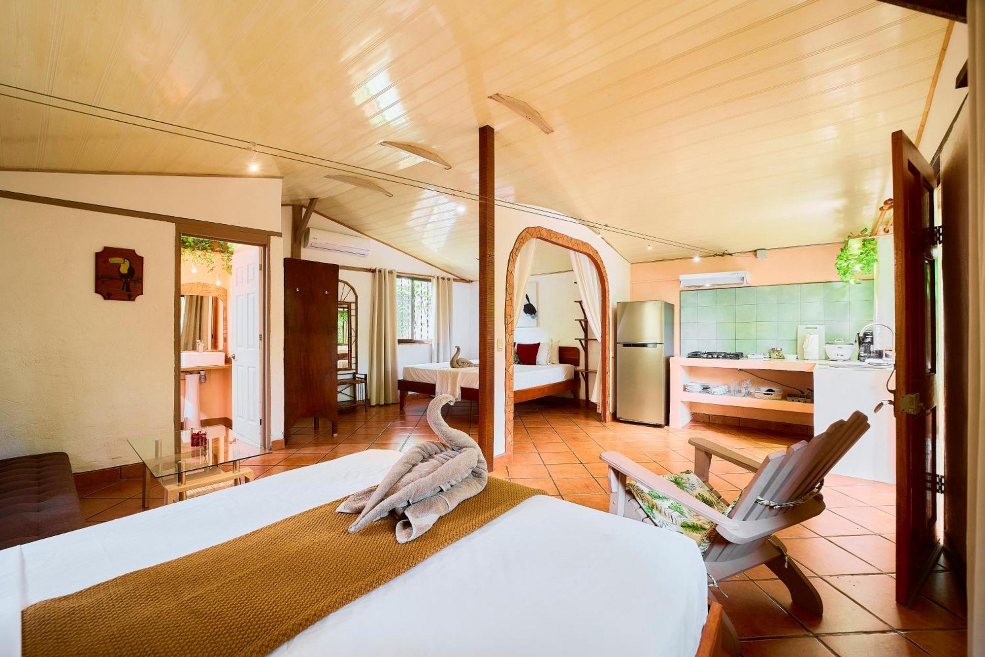 Cabinas Montesol Puerto Viejo de Talamanca Kültér fotó