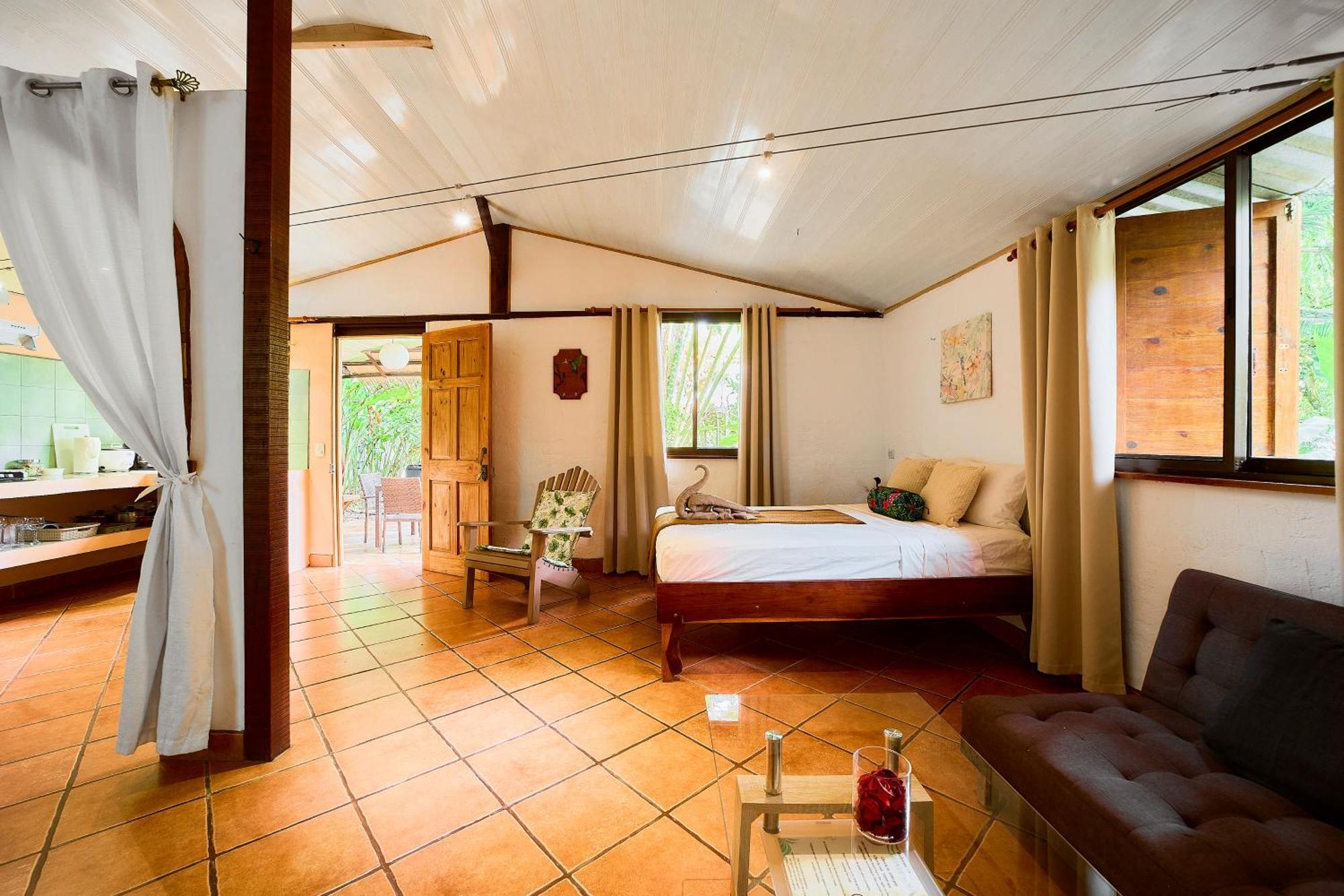Cabinas Montesol Puerto Viejo de Talamanca Kültér fotó