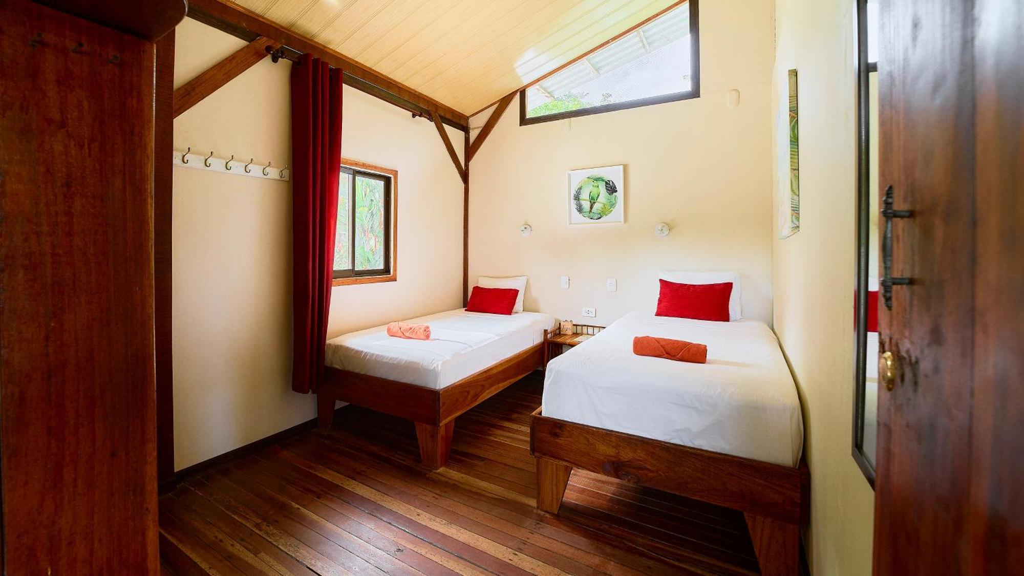 Cabinas Montesol Puerto Viejo de Talamanca Kültér fotó