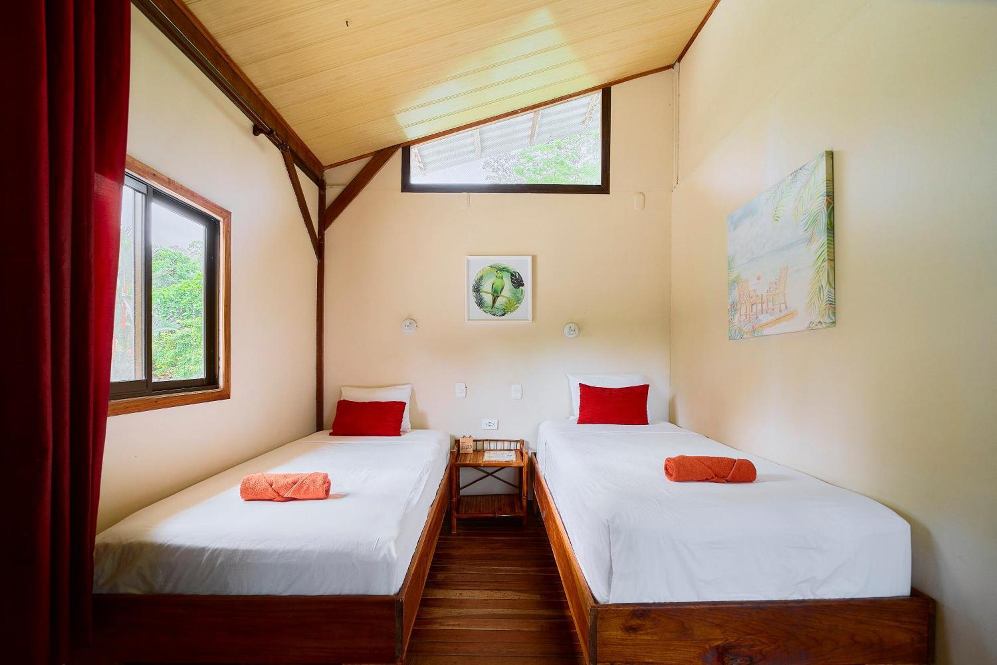 Cabinas Montesol Puerto Viejo de Talamanca Kültér fotó