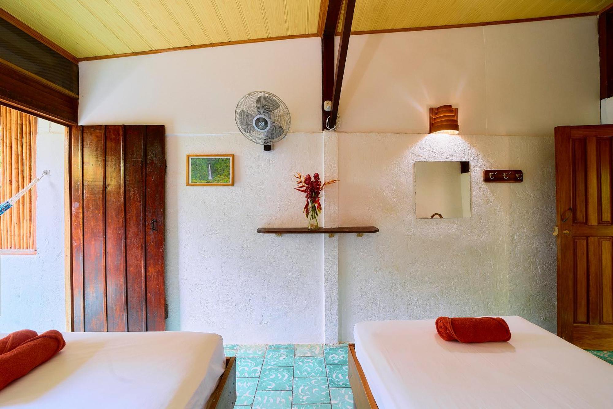 Cabinas Montesol Puerto Viejo de Talamanca Kültér fotó