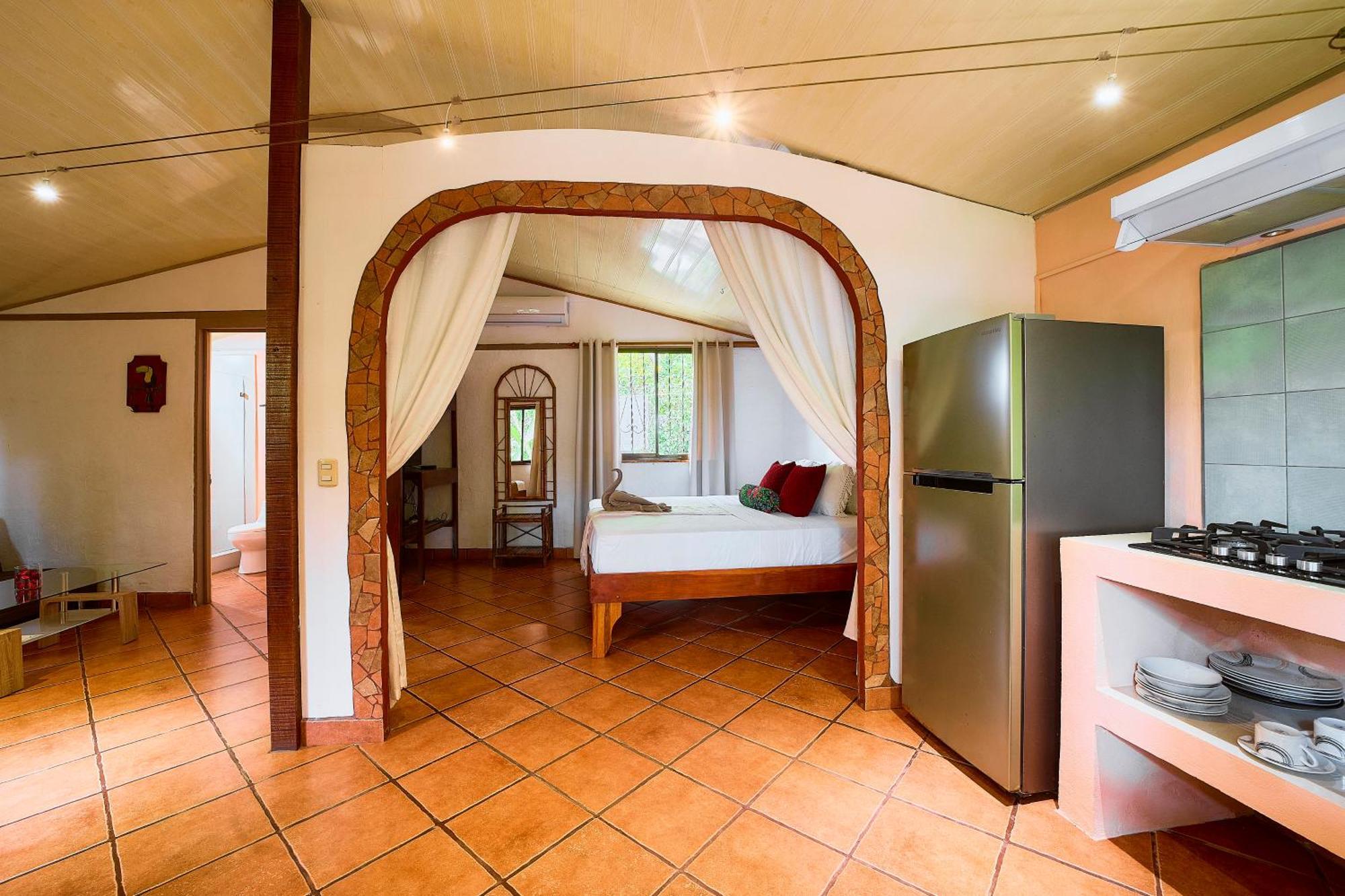 Cabinas Montesol Puerto Viejo de Talamanca Kültér fotó