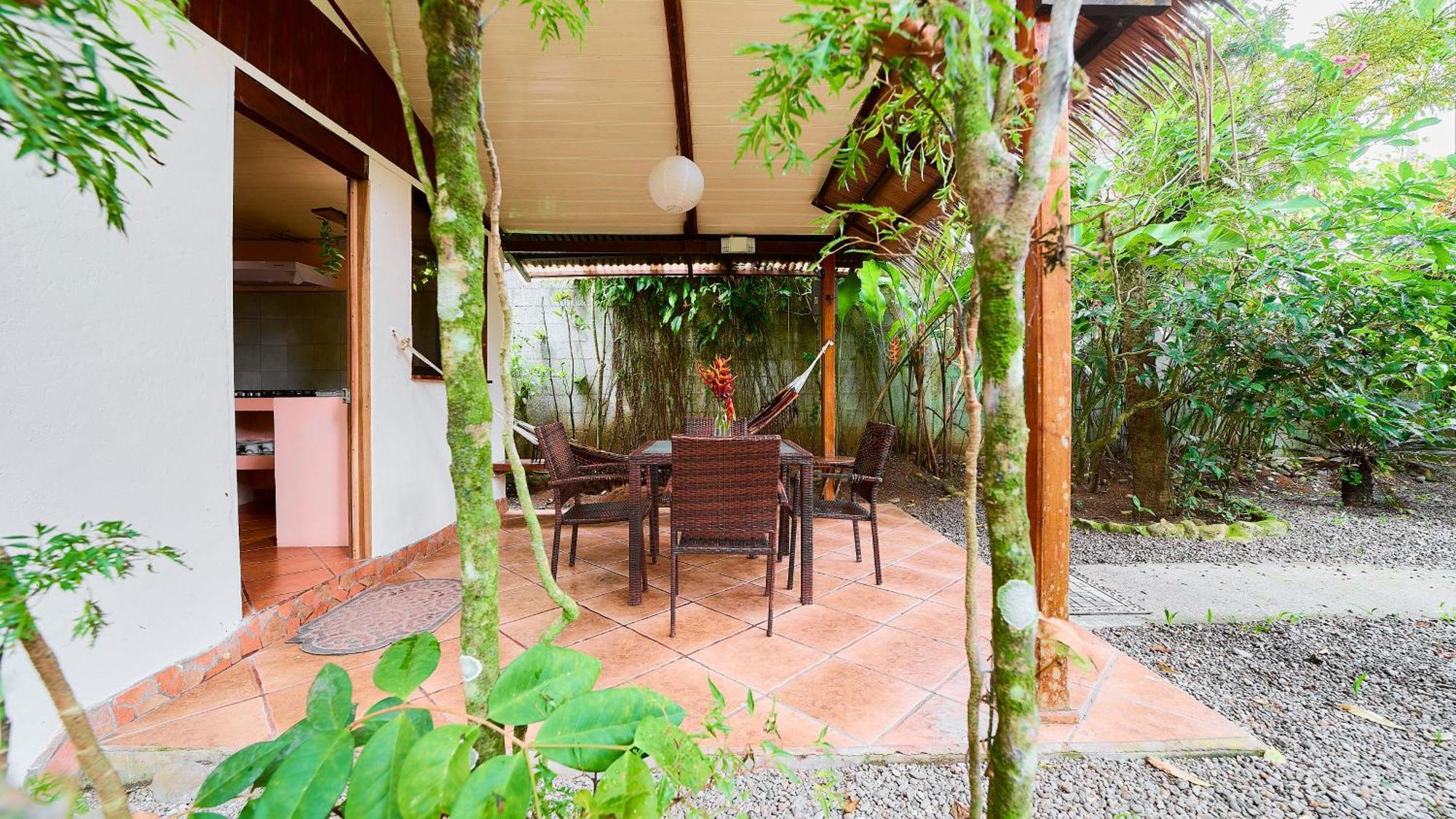 Cabinas Montesol Puerto Viejo de Talamanca Kültér fotó